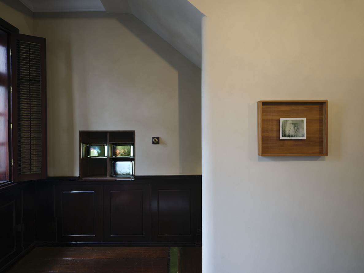 https://www.liushuwei.com/files/gimgs/49_liu-shuwei-vanishing-act-installation-view-c05.jpg