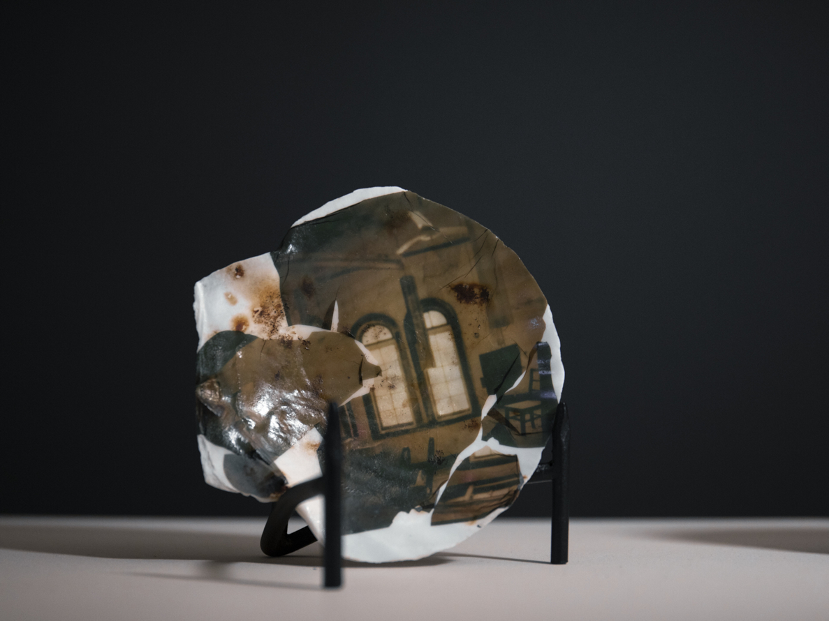 https://www.liushuwei.com/files/gimgs/50_liu-shuwei-tomorrow-was-archived-installation-view-palais-de-tokyo-10.jpg