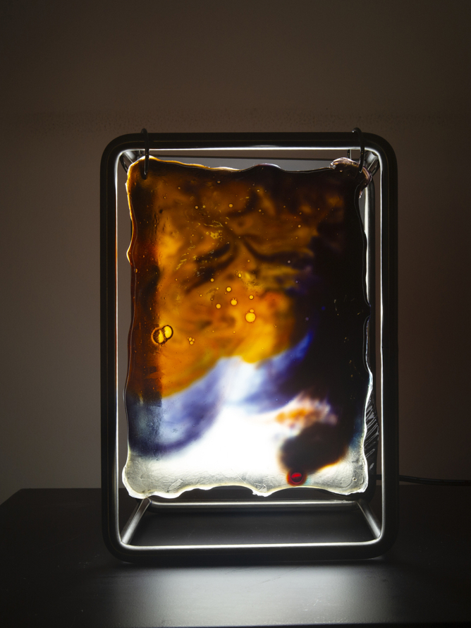 https://www.liushuwei.com/files/gimgs/50_liu-shuwei-tomorrow-was-archived-installation-view-palais-de-tokyo-27.jpg