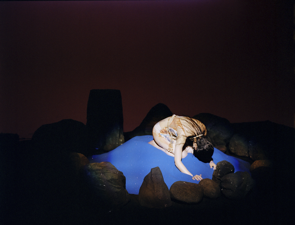 https://www.liushuwei.com/files/gimgs/54_scintii-times-new-roman-ep-cover-by-liu-shuwei-9.jpg