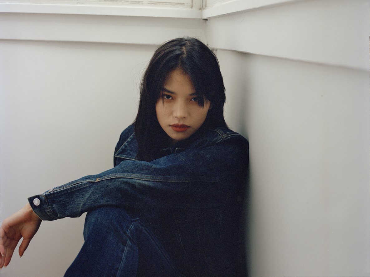 https://www.liushuwei.com/files/gimgs/55_huizi-xue-liu-shuwei-t-magazine-new-face-4.jpg